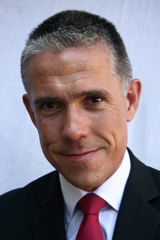 Simon Wiggs